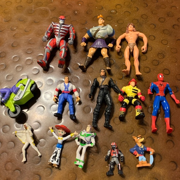 Lot 5 Figurines Power Rangers – Aliens Bandai 1993 – Collection Vintage